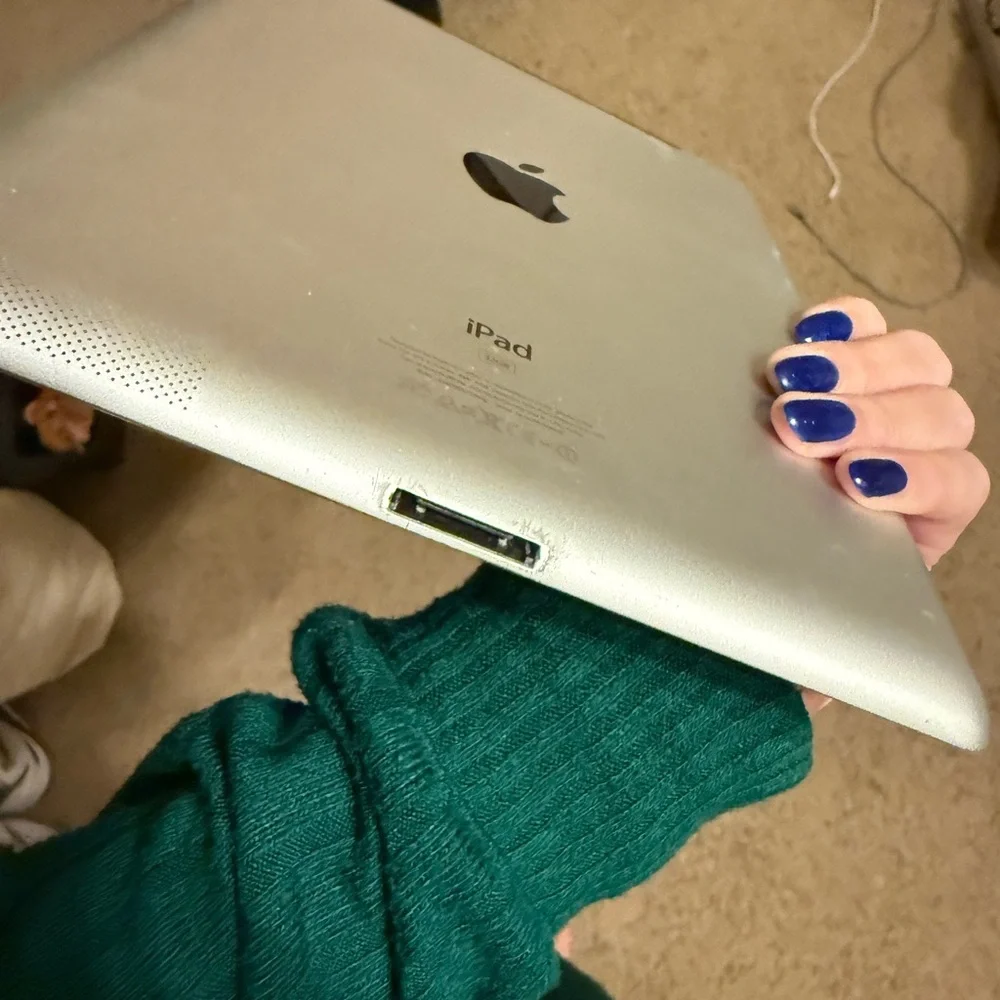 First Generation Apple iPad 32GB